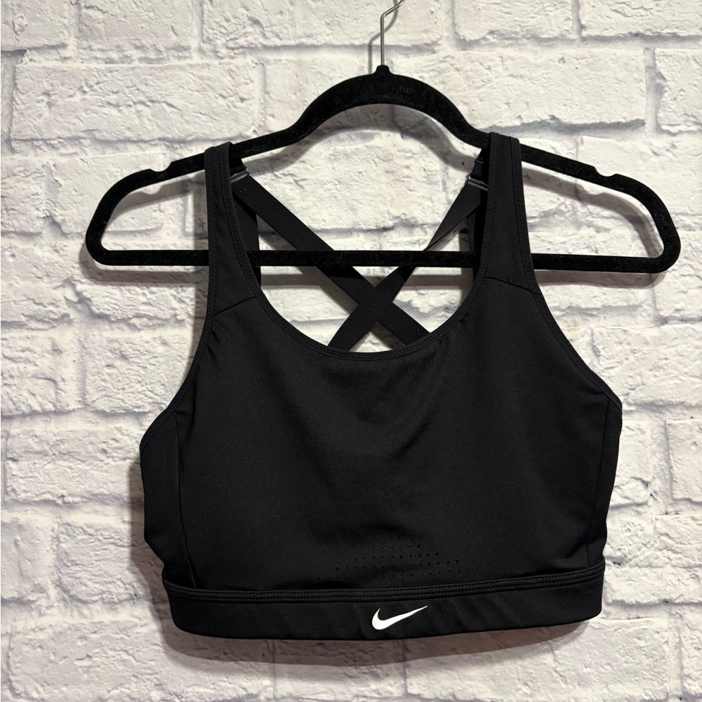 Nike Women's Impact Strappy Bra Black Cross-Back Sports Bra Large
